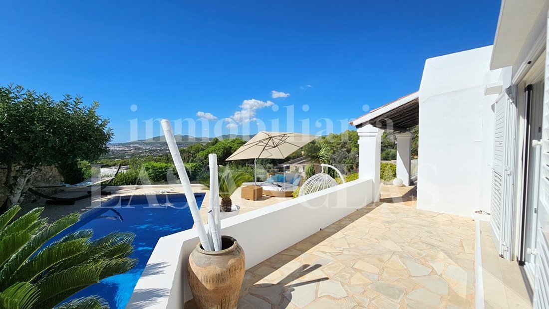 Villa in Jesus, Santa Eularia des Riu, Balearic Islands 4 - 18987944