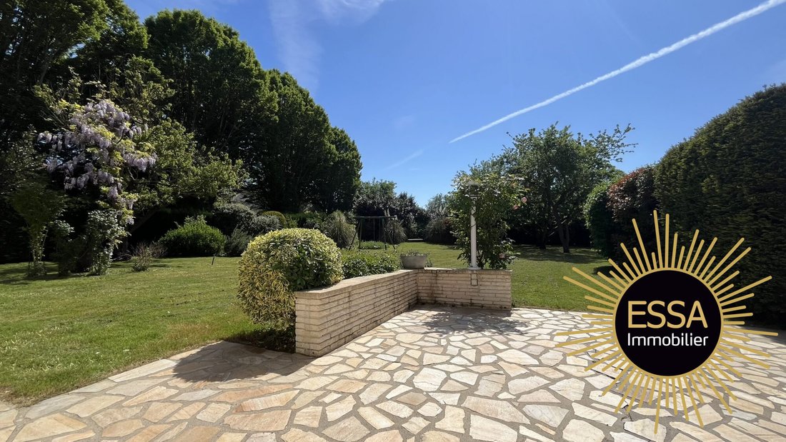 House in Chavenay, Ile-de-France, France 5 - 18990579