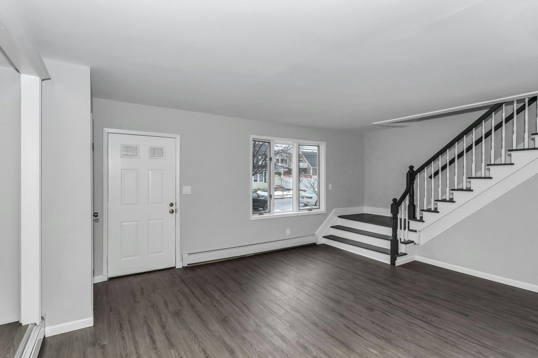 House in Lynbrook, New York, United States 5 - 18926670