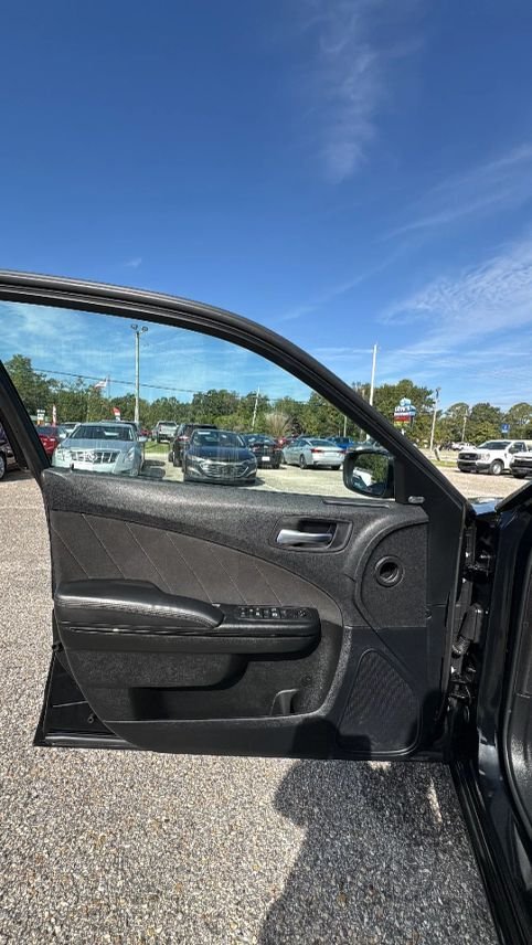 Sedan in Ocean Springs, MS, United States 4 - 18989998