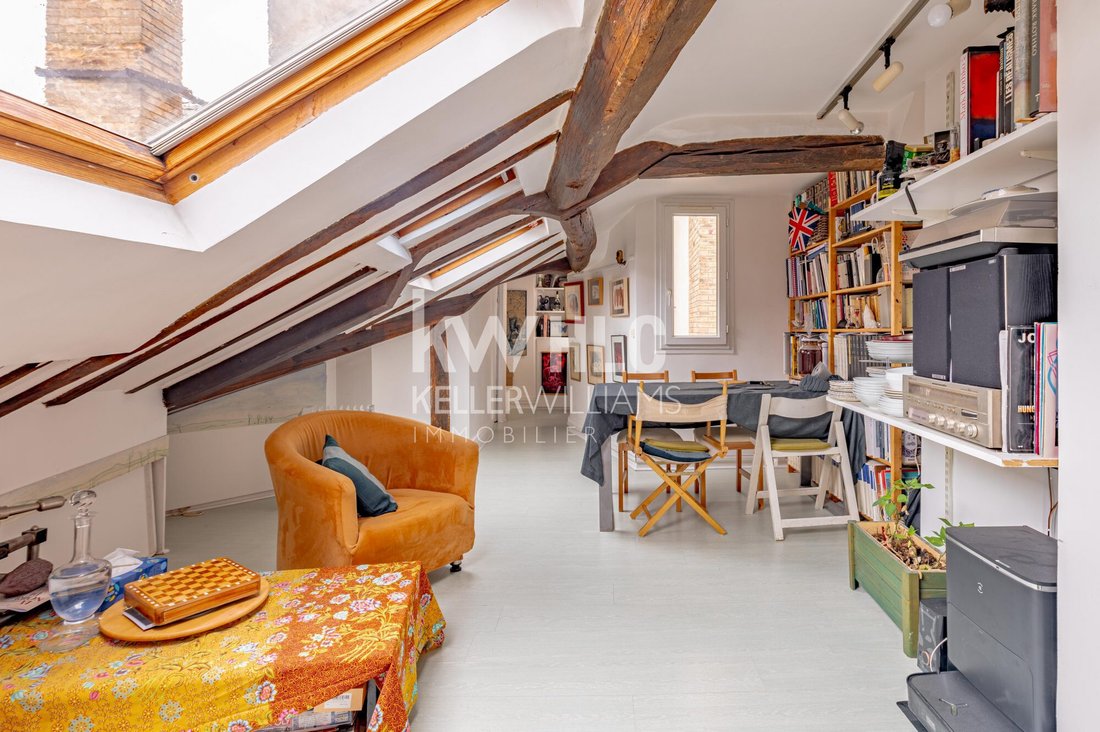 Apartment in Montorgueil-Saint Denis, Paris 2e Arrondissement, Paris 2 - 18990611