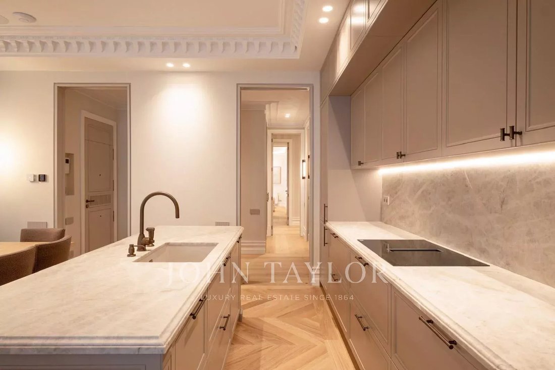 Apartment in Barrio Salamanca, Madrid, Spain 4 - 18989466