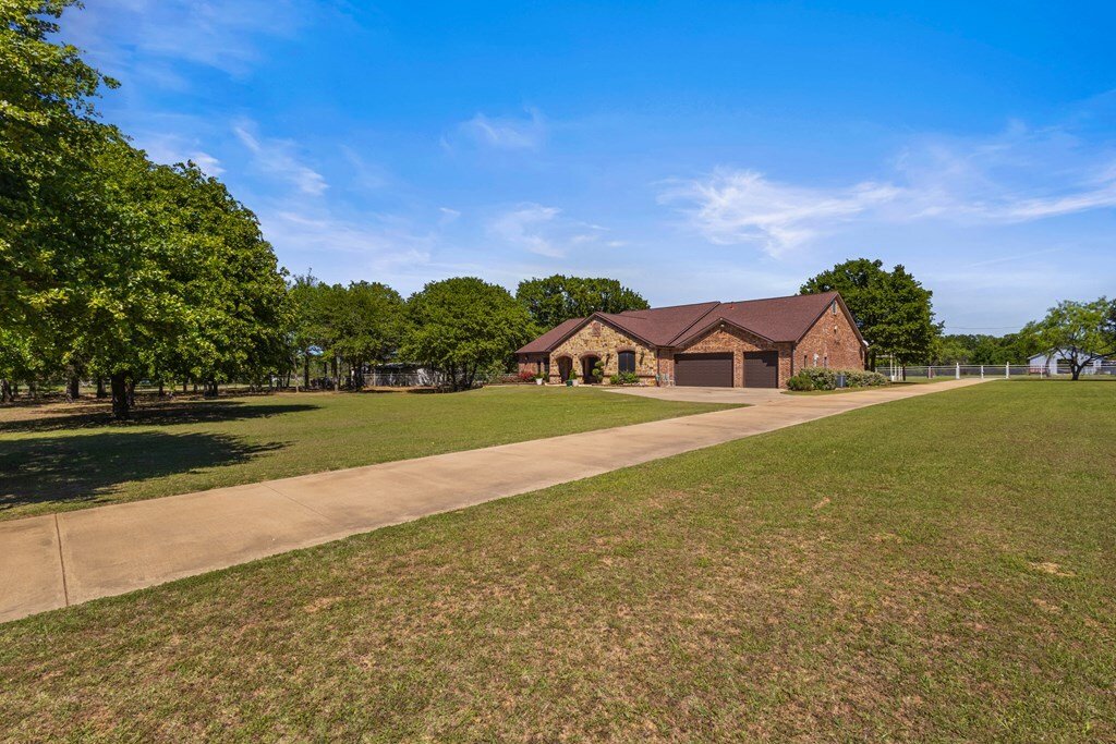 Farm Ranch in Tool, Texas, United States 2 - 18988773