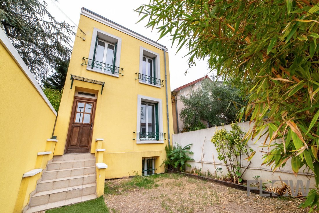 House in Plateau-Grèves-Europe-Gare du Stade-Fossés Jean, Colombes, France 1 - 18990591