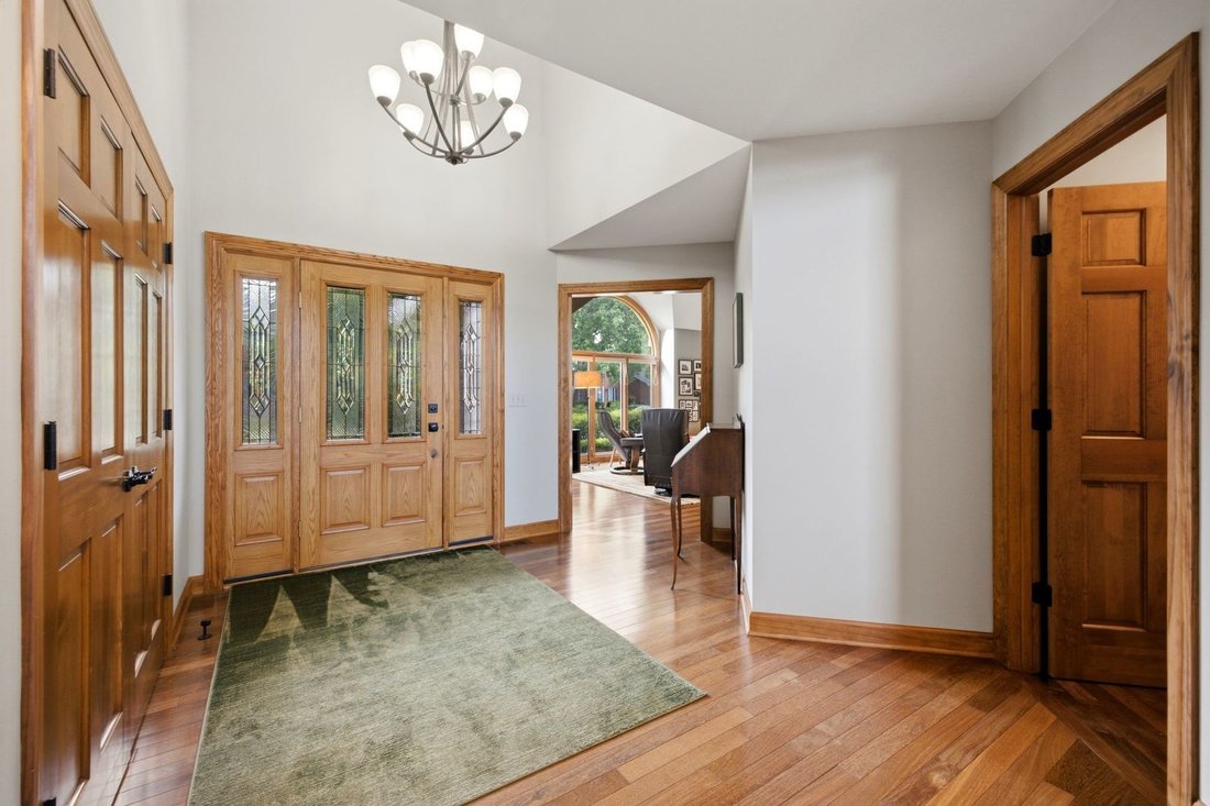 House in Lisle, Illinois, United States 5 - 18988226