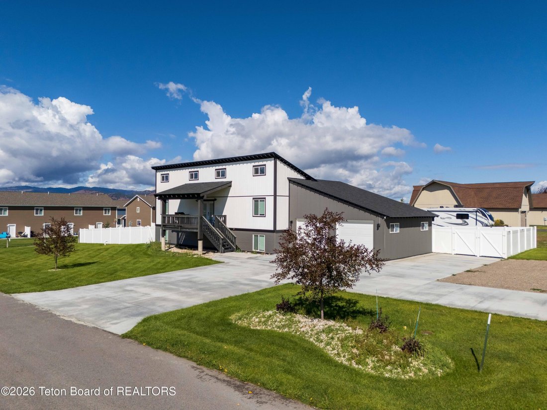 House in Freedom, Wyoming, United States 2 - 18988861