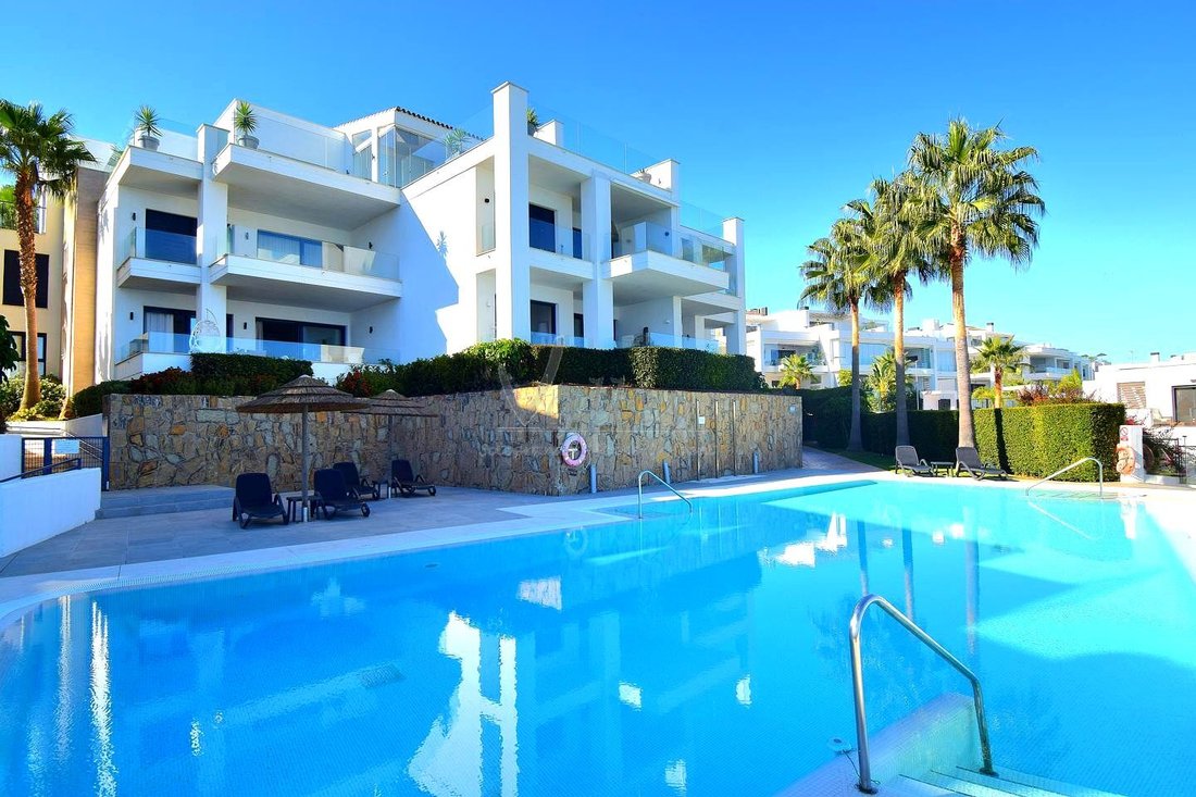 Apartment in La Alcaidesa, San Roque, Andalusia 2 - 18984704