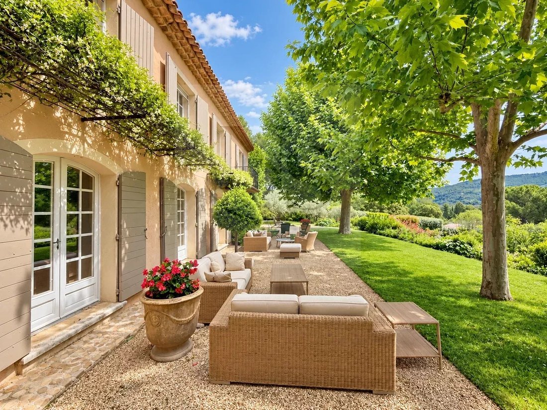 Estate in Le Tholonet, Provence-Alpes-Côte d'Azur, France 4 - 17881502