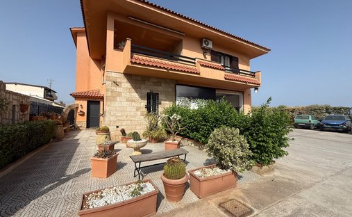 Villa in Terrasini, Sicily, Italy 1