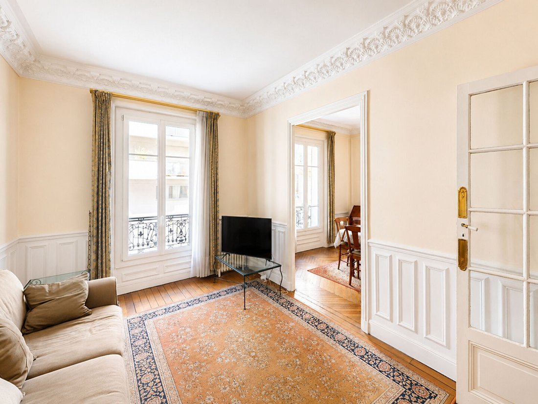 Apartment in Auteuil Nord, Paris 16e Arrondissement, Paris 4 - 18989834