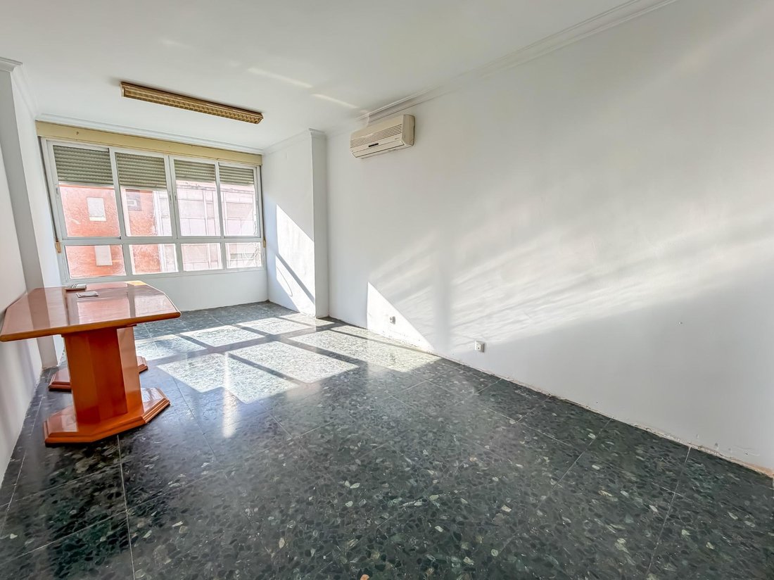 Apartment in Nervion, Seville, Spain 2 - 18988035