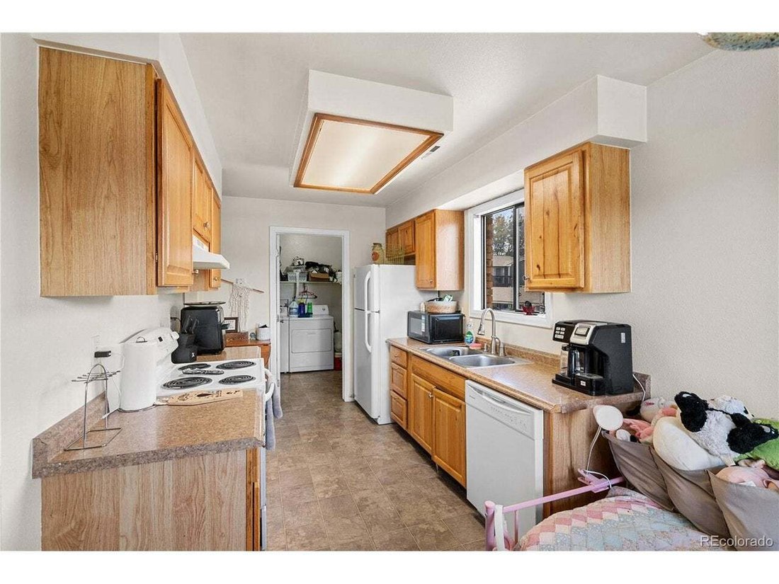Longmont, Colorado, United States 5 - 18987724