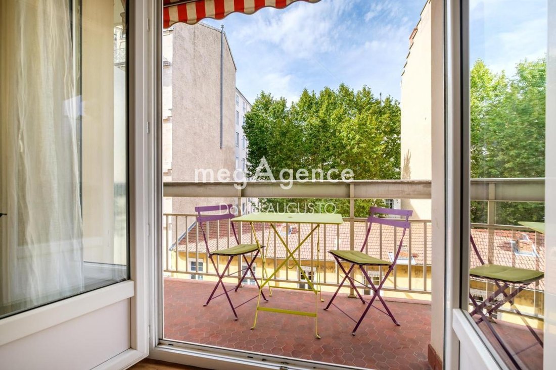 Appartement à Tête d'Or-Foch-Vitton, Lyon 6e Arrondissement, Lyon 1 - 18913758