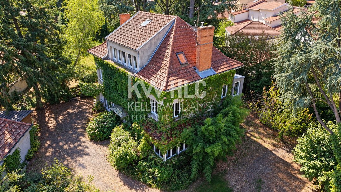 House in Bourg d'Andrezieux, Andrezieux-Boutheon, France 1 - 18990578