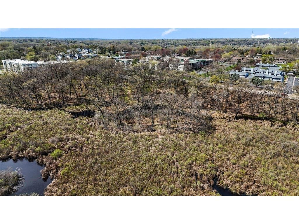 Land in Roseville, Minnesota, United States 4 - 18988872