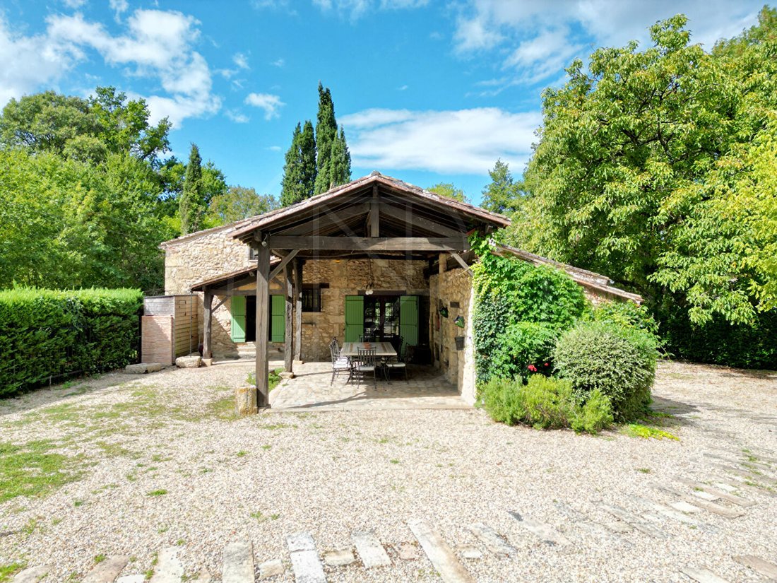 Villa in Gensac, Nouvelle-Aquitaine, France 1 - 18989459