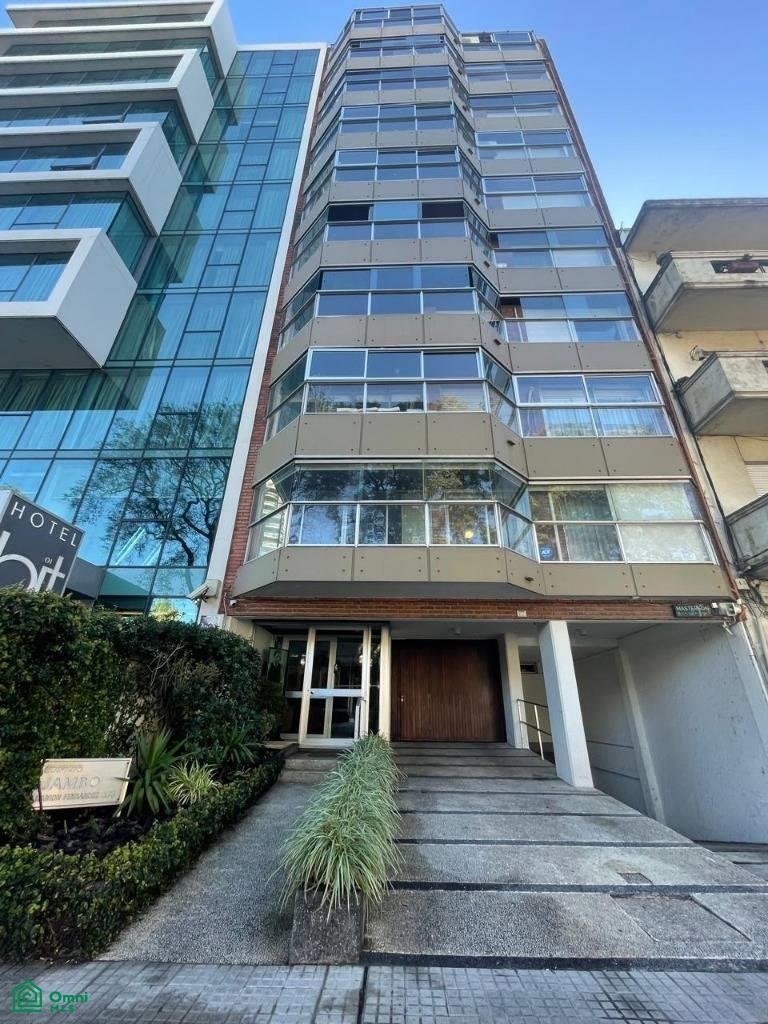 Condo in Montevideo, Departamento de Montevideo, Uruguay 1 - 17845631