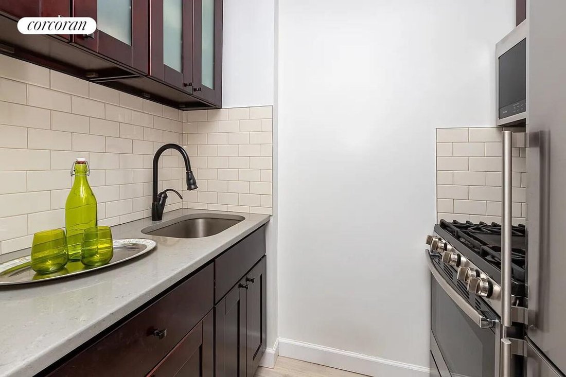 Condo in New York, New York, United States 5 - 18990236