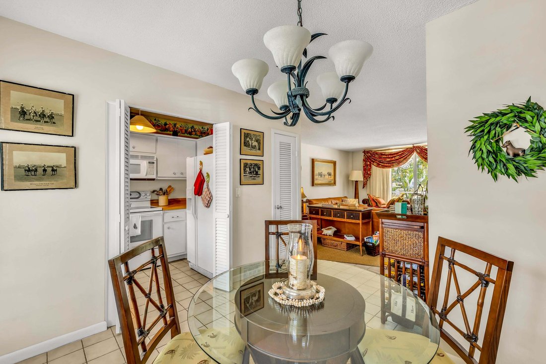 Condo in Palm Beach, Florida, United States 5 - 18988353