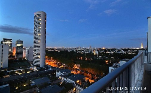 Apartment in Puteaux, Ile-de-France, France 1