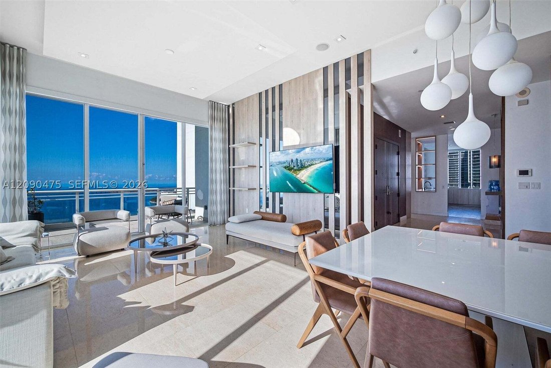 Condo in Miami, Florida, United States 4 - 18988303