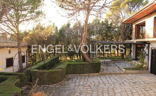 House in Cabanillas de la Sierra, Comunidad de Madrid, Spain 1