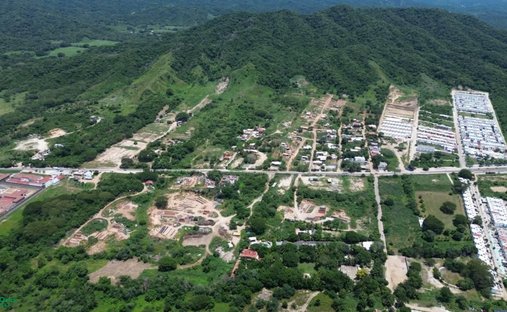 Land in Manzanillo, Colima, Mexico 1