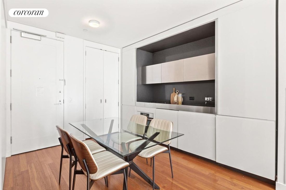 Condo in New York, New York, United States 3 - 18989792