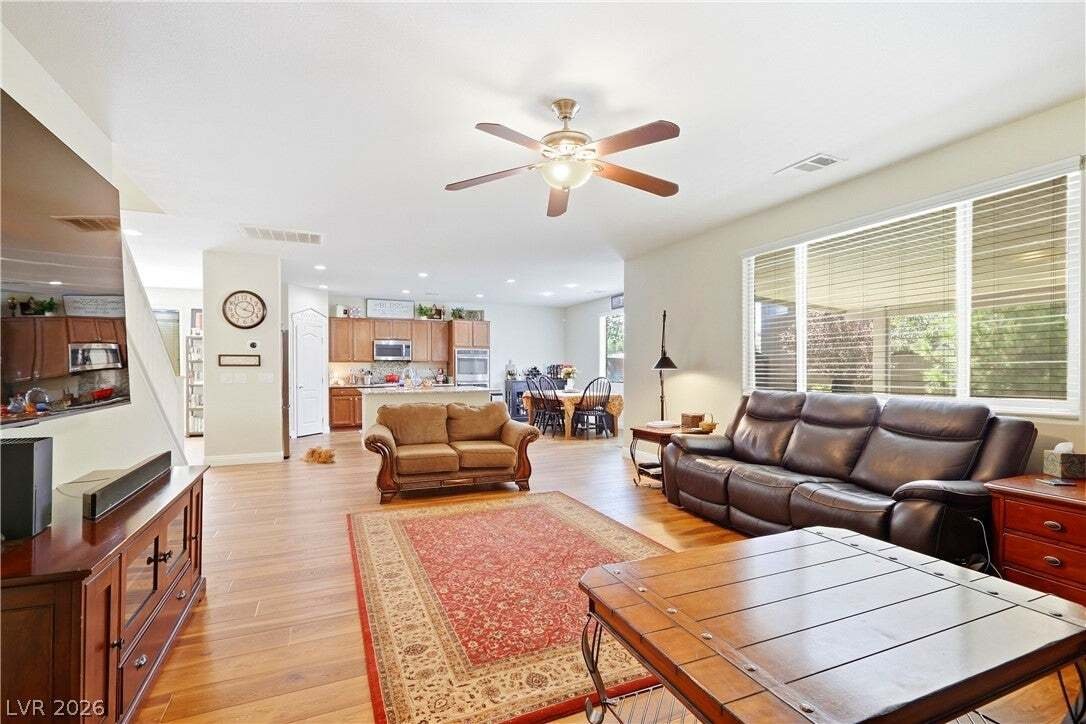 House in Las Vegas, Nevada, United States 4 - 18987703