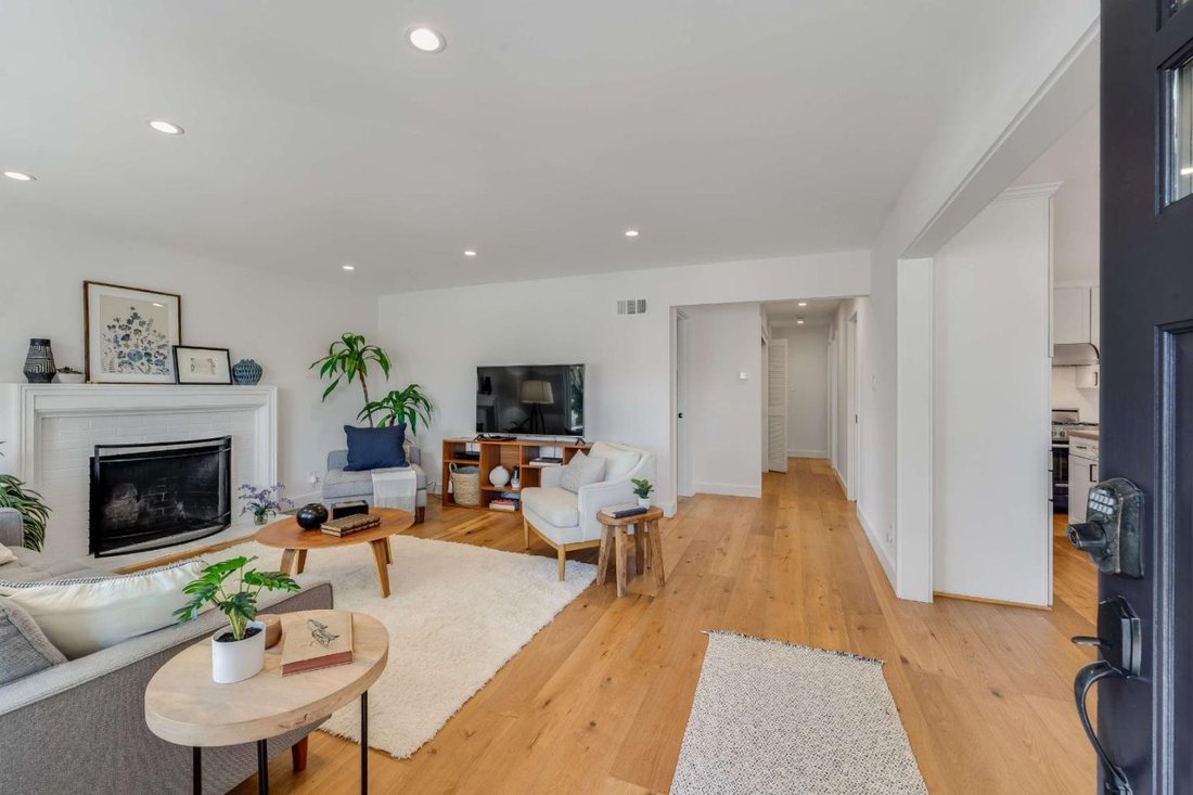 House in Redwood City, California, United States 4 - 18987855
