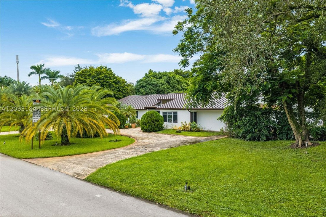 House in Miami, Florida, United States 4 - 18988313