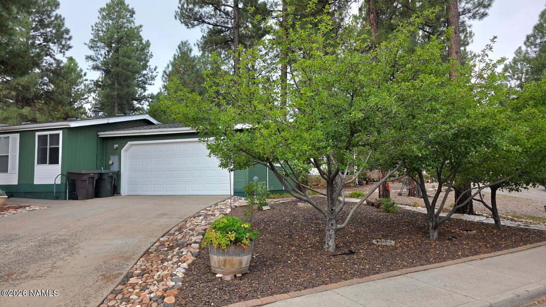 Flagstaff, Arizona, United States 2 - 18989110