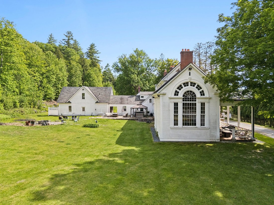 House in Newport, New Hampshire, United States 4 - 18987100