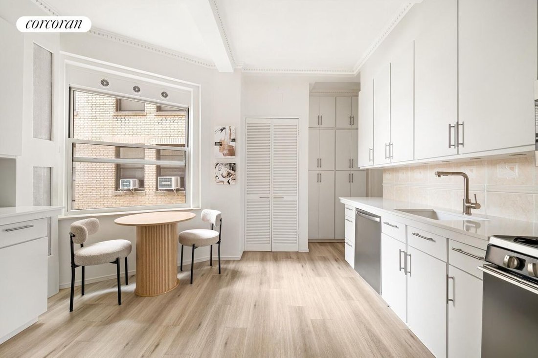 Condo in New York, New York, United States 1 - 18987070