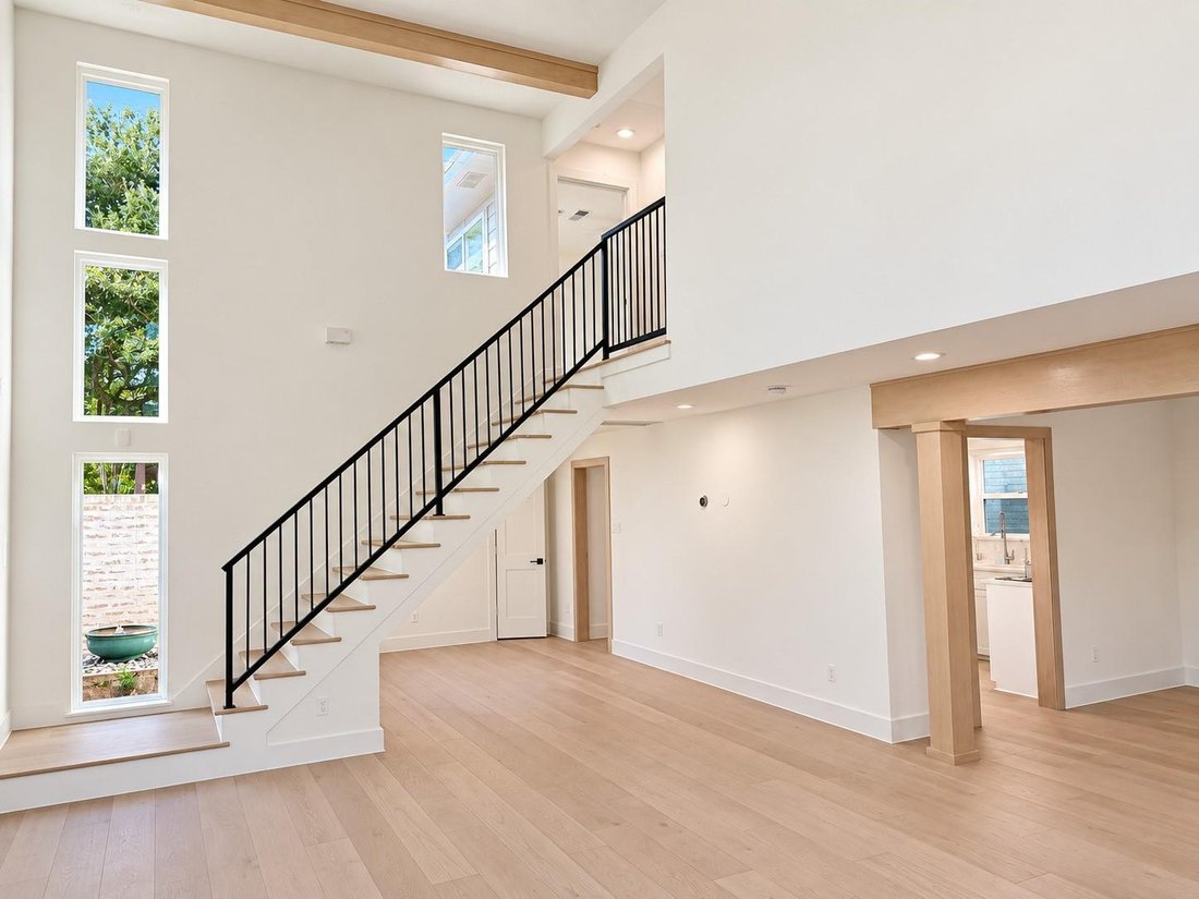 House in Houston, Texas, United States 5 - 18989064
