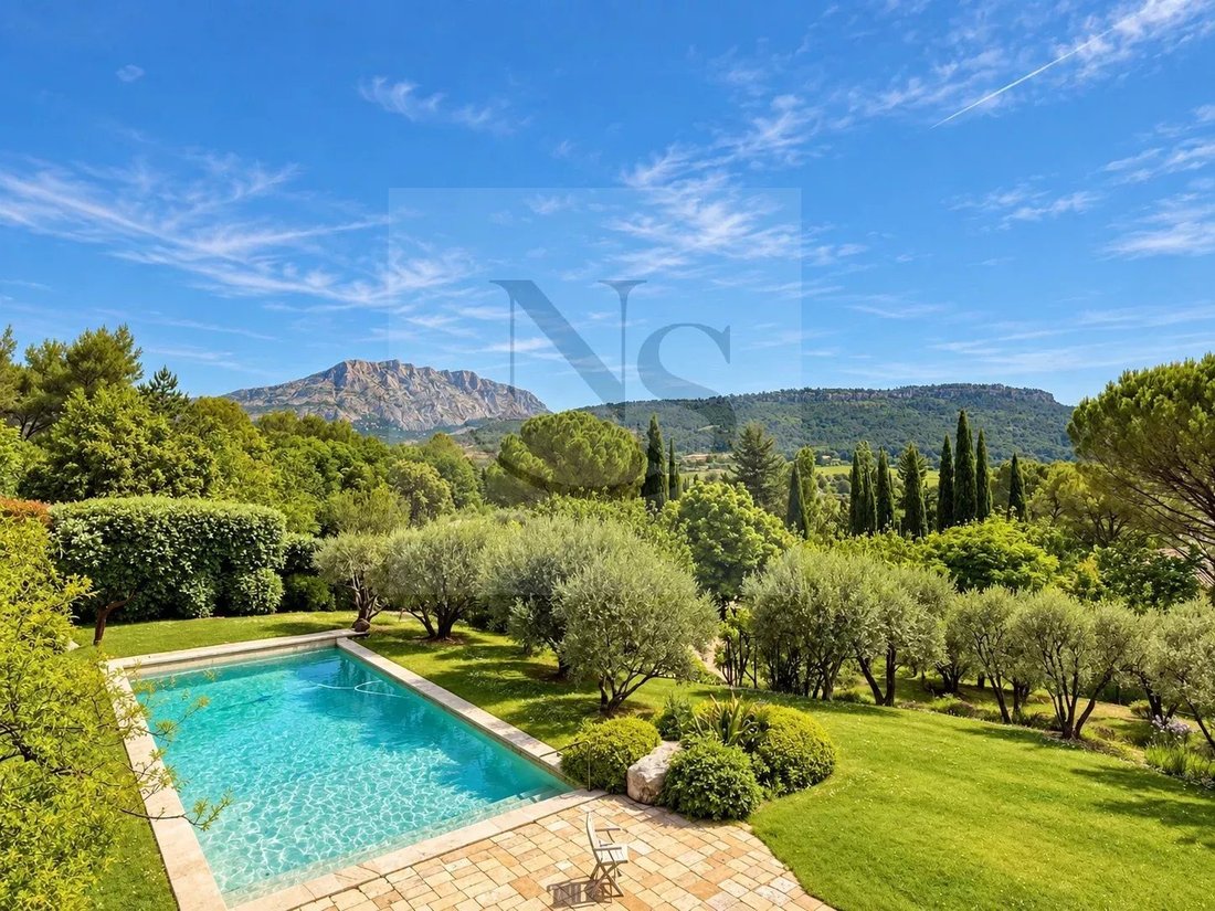 Estate in Le Tholonet, Provence-Alpes-Côte d'Azur, France 3 - 17881502