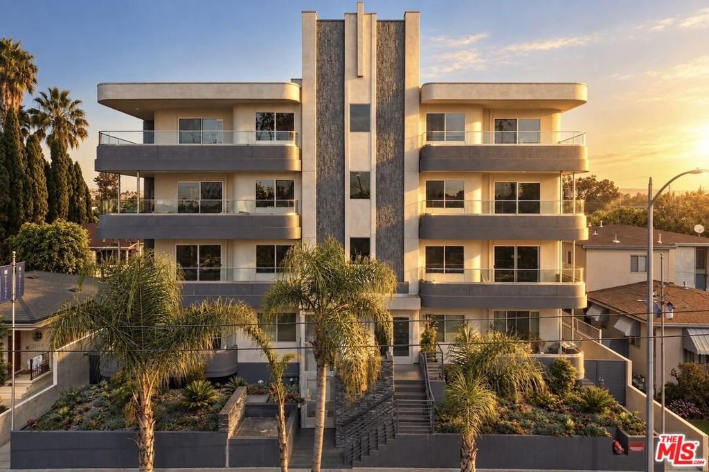 Condo in Los Angeles, California, United States 1 - 18989548
