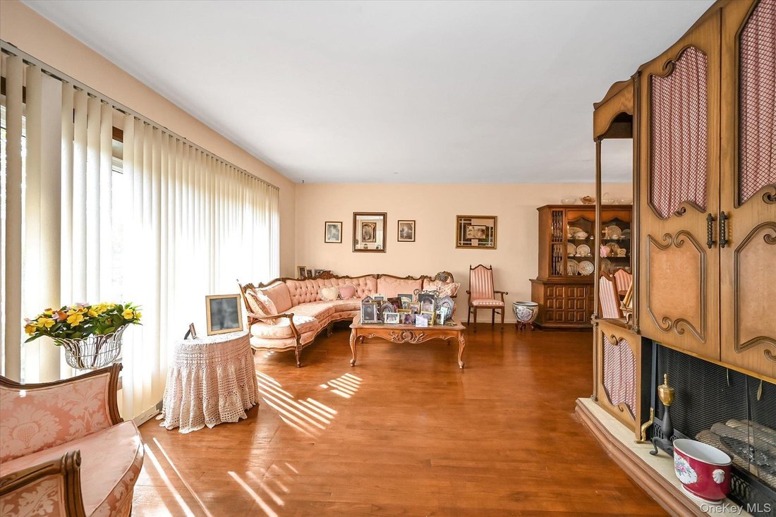 House in New York, New York, United States 2 - 18988767