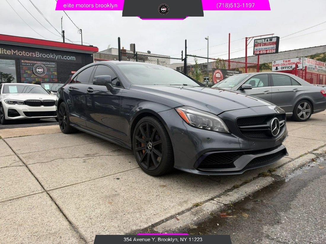 Coupe in Brooklyn, NY, United States 2 - 18990137