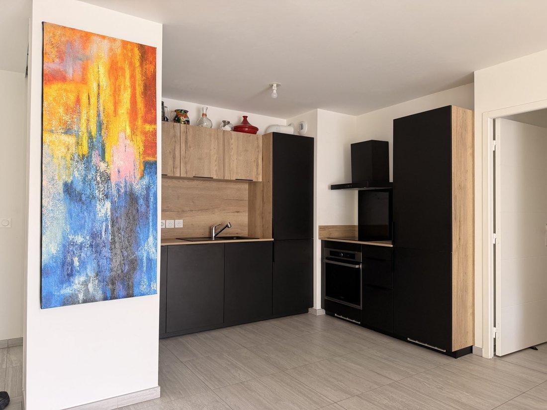 Apartment in Ouest, Saint-Genis-Pouilly, France 3 - 18990679