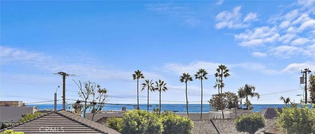 Laguna Beach, California, United States 4 - 18989030