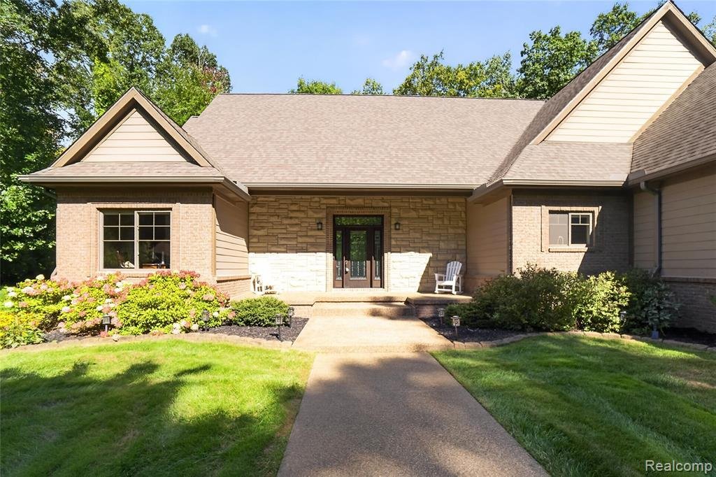 House in Ortonville, Michigan, United States 5 - 18988947