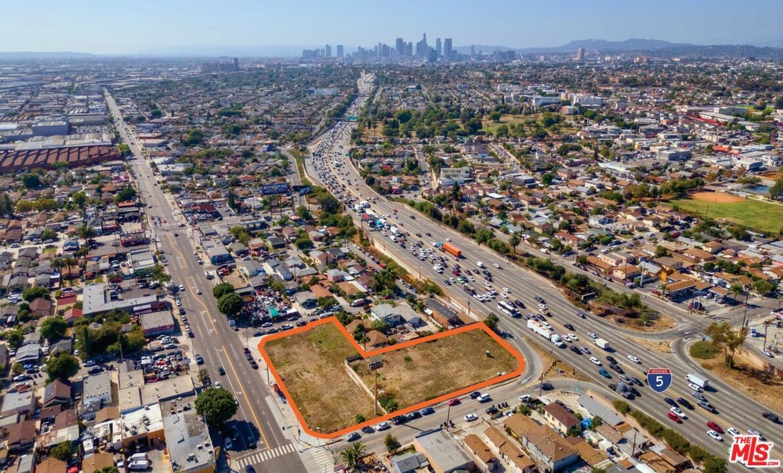 Land in Los Angeles, California, United States 1 - 18988831