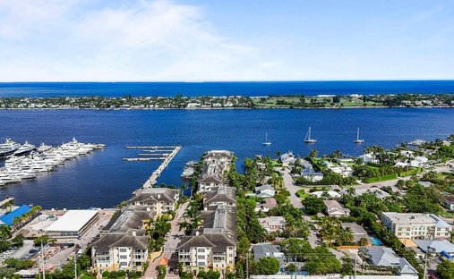 Condo in West Palm Beach, Florida, United States 1