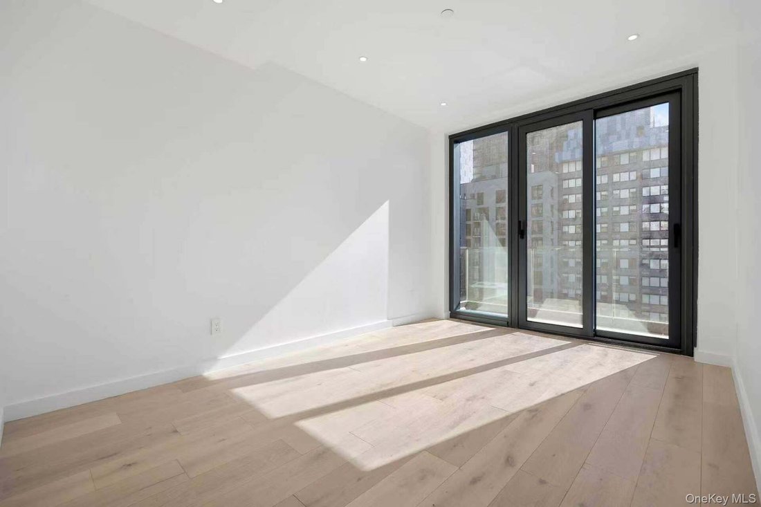 Condo in New York, New York, United States 1 - 18988105