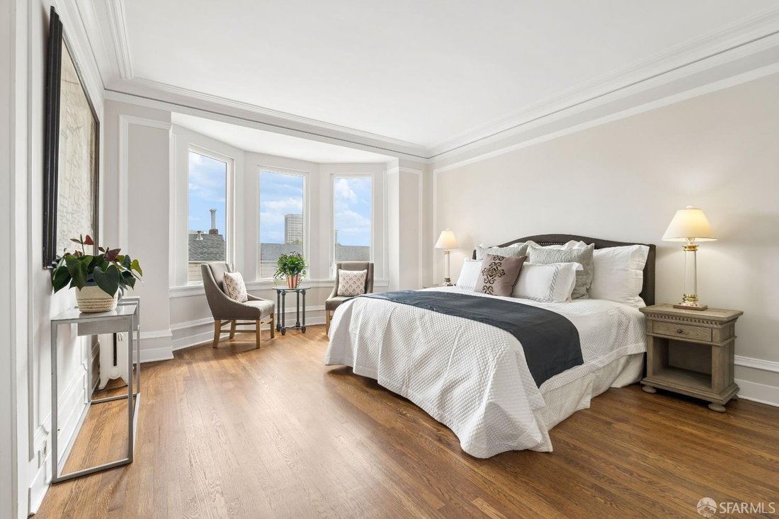 Co Op in San Francisco, California, United States 4 - 18987963