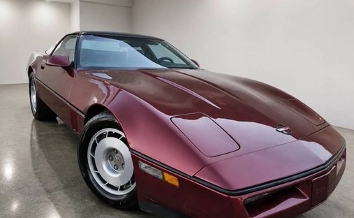 1987 Chevrolet Corvette 2D Coupe in Gladstone, MI, United States 1