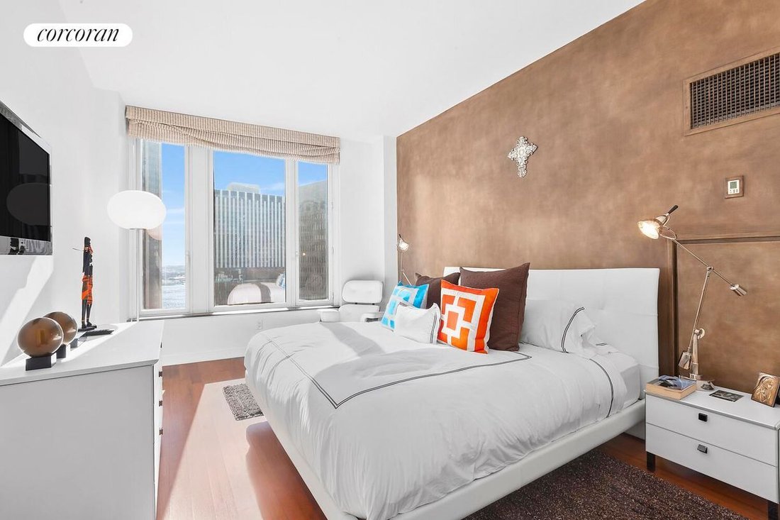 Condo in New York, New York, United States 4 - 18989789