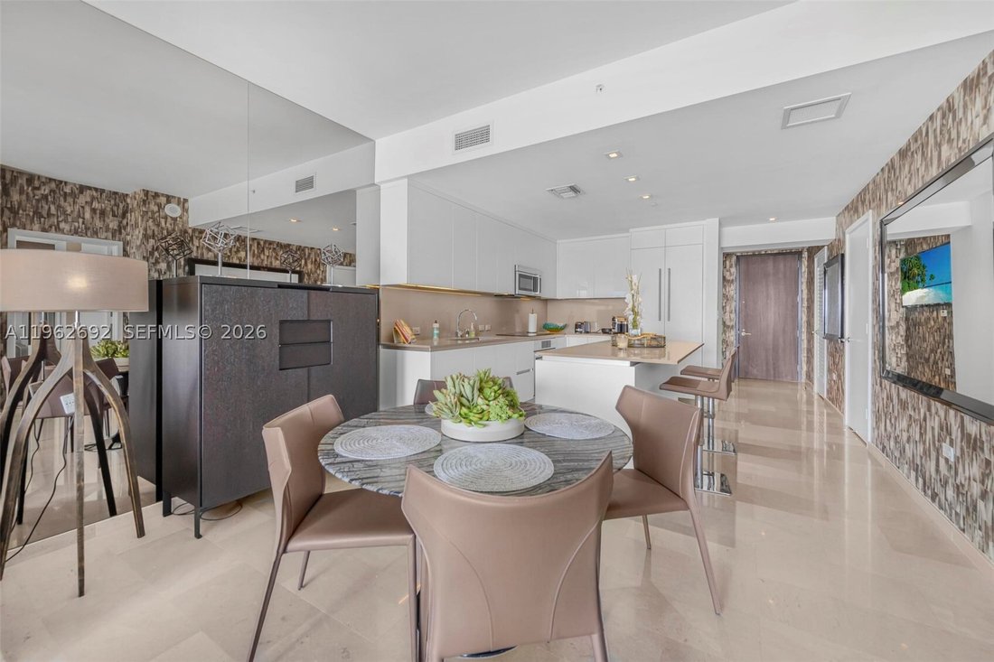 Condo in Miami, Florida, United States 2 - 17145023
