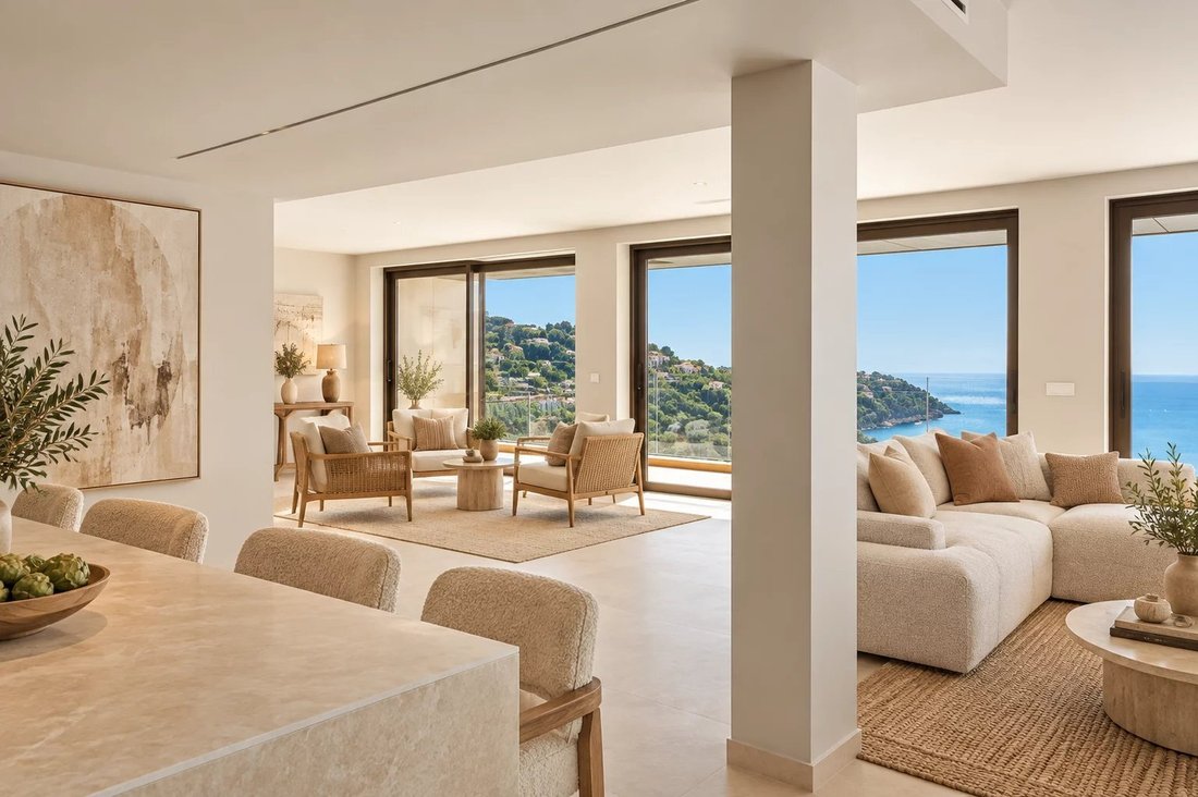 Villa in Cabbe-Saint Roman, Roquebrune-Cap-Martin, France 2 - 17359662